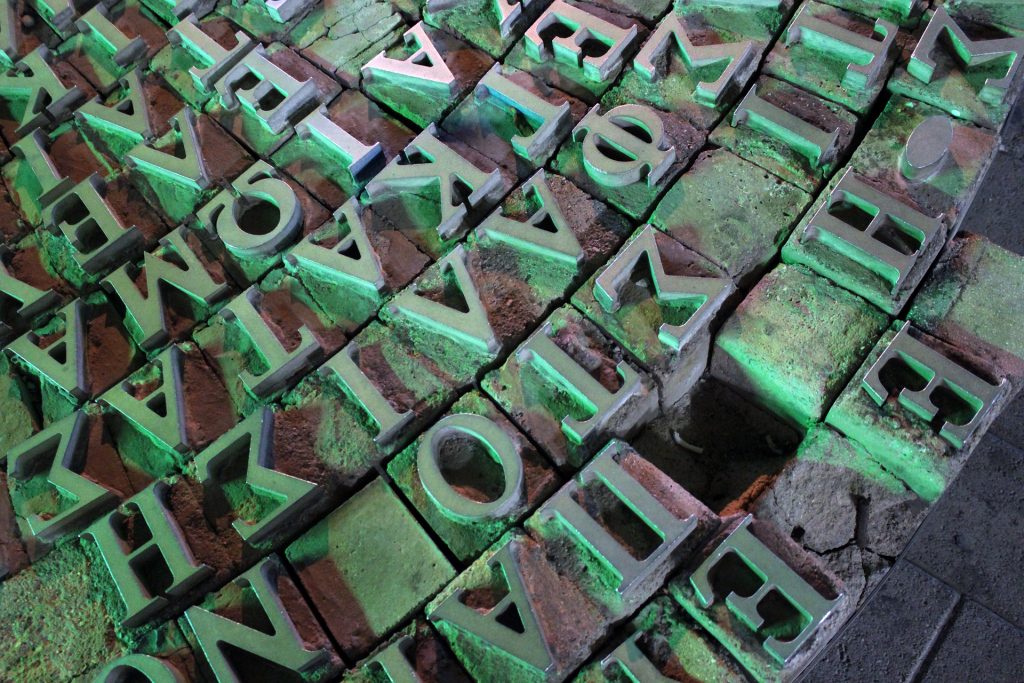 Кириллические e-mail востребованы не только среди пожилых людей, но и у молодежи