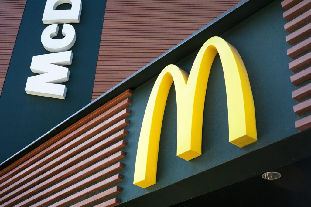 В Беларуси McDonald's могут переименовать в Mak.by
