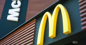 В Беларуси McDonald's могут переименовать в Mak.by