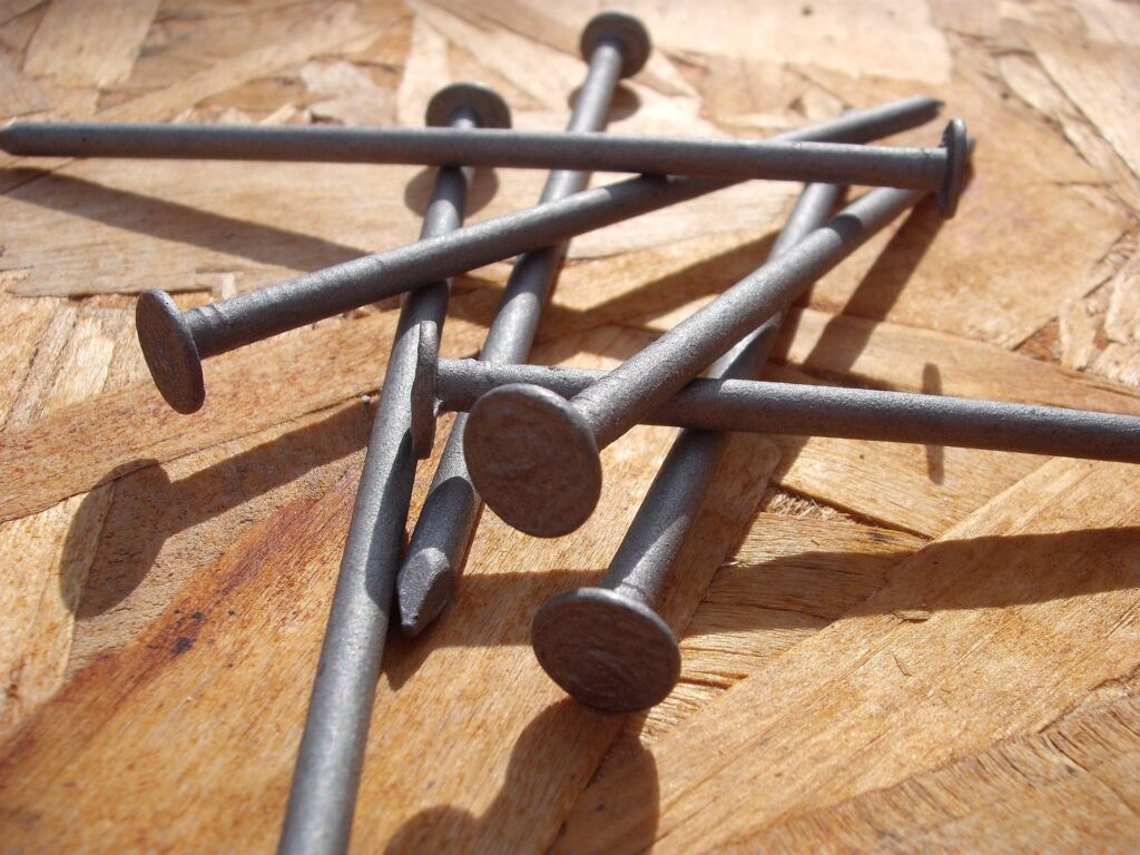 Xiaomi 14 Pro: смартфон, который может забивать гвозди