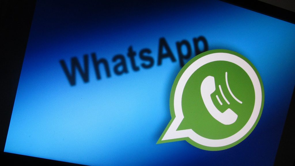 WhatsApp увеличит количество закрепленных чатов с трех до пяти