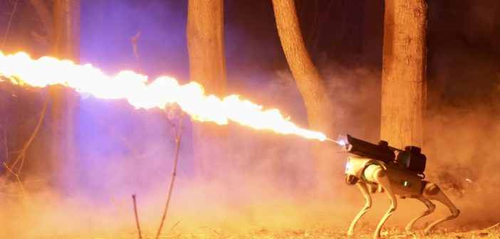 Робот-пес, стреляющий огнем, теперь доступен за $10 000