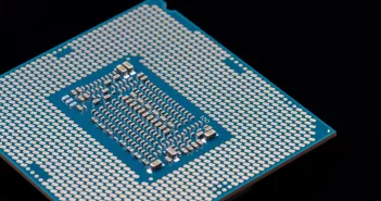 Процессоры Intel надежнее AMD? Неожиданные результаты исследования