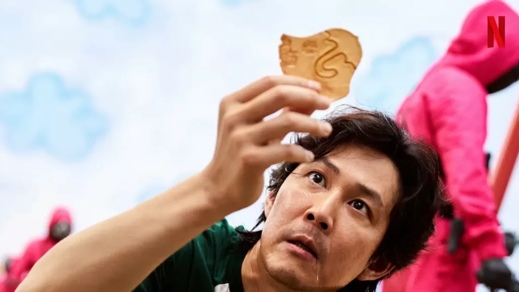 В Госдуме предложили признать сериал "Игра в кальмара" экстремистским