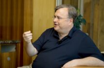 ИИ-ассистенты станут обязательным инструментом для всех программистов, а к концу 2026 года