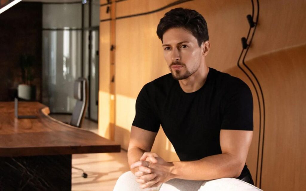 Дуров отказался блокировать консервативные каналы в Румынии по требованию Франции