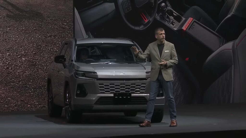 Toyota представила революционное шестое поколение RAV4 с рекордным запасом хода