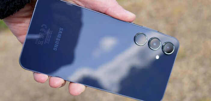 Владельцы Samsung Galaxy A55 в России получат One UI 7 в начале июня