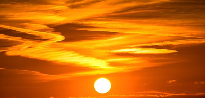 Лето 2025 в России побьет температурные рекорды