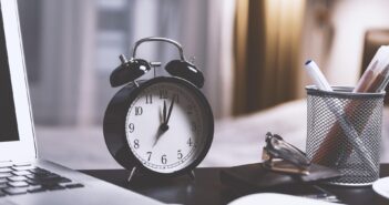 Samsung превращает будильник Galaxy в умного помощника