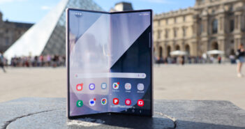 Samsung обманула ожидания с беспроводной зарядкой Galaxy Z Fold 7