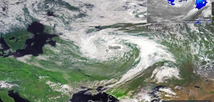 Роскосмос заснял гигантский циклон Корнелиус над Москвой