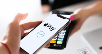 Платежи с iPhone вернут. Но есть проблема