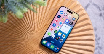 Apple экстренно переделывает iOS 26