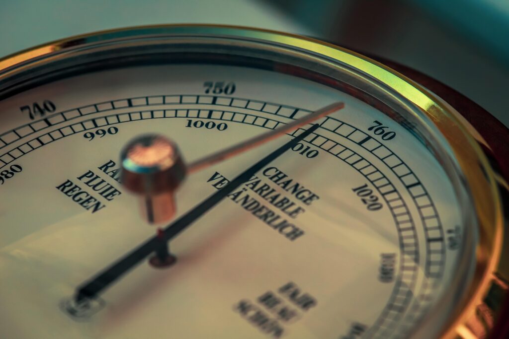 В Москве завтра зафиксируют рекордно низкое давление за всю историю июня