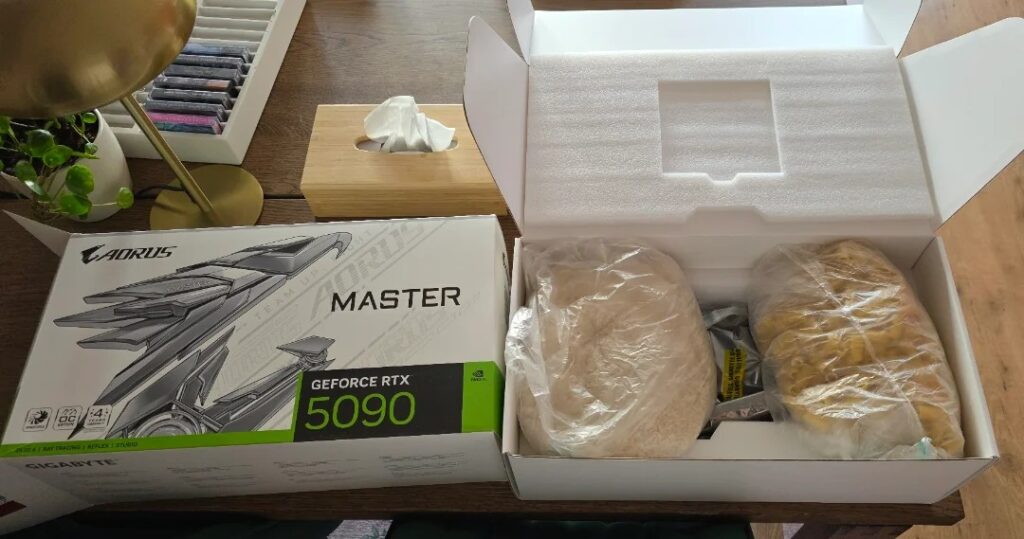 Мошенники подменили RTX 5090 макаронами и рисом