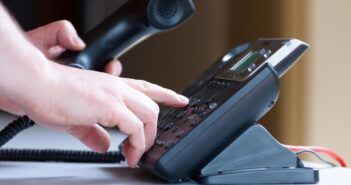 Мессенджеры вытесняют телефонные звонки в России