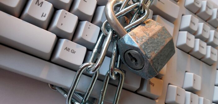 Эксперты советуют россиянам срочно сменить пароли на iPhone и Android