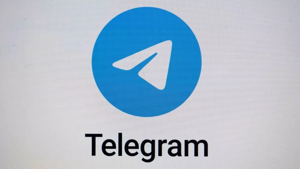 Ругань в WhatsApp и Telegram грозит штрафом в миллион рублей