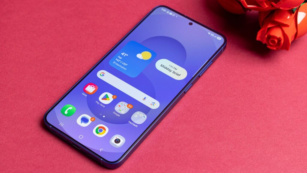 Обновление убило Wi-Fi и мобильную связь на Galaxy S25+