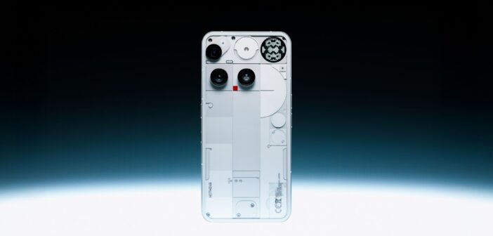 Nothing Phone 3 представлен: смартфон с живой спиной и наушники на 80 часов