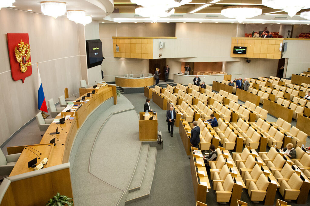 Game Over: Россия объявляет войну рынку аккаунтов. Кто и как будет наказывать?