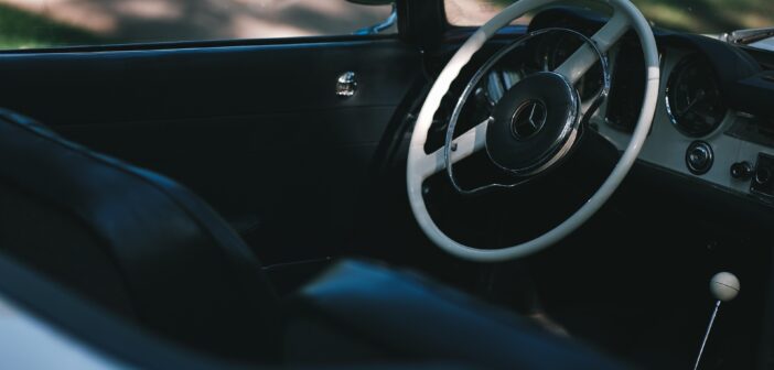 Google готовит замену Assistant на Gemini в Android Auto для Galaxy