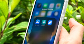 Путин заставил Apple устанавливать RuStore на iPhone в России