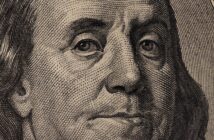 За 15 долларов школьники сдают аккаунты в Max мошенниками