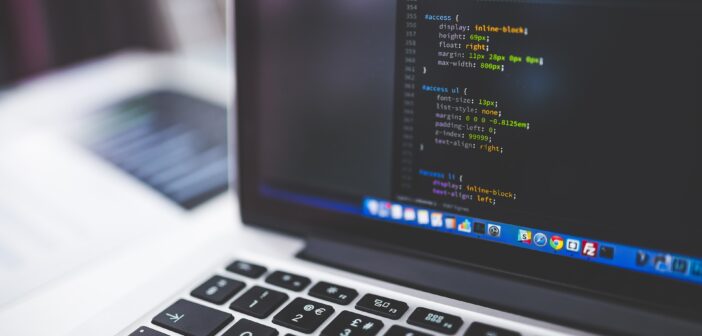 Регистрация авторских прав на программное обеспечение в Объединённых Арабских Эмиратах: подробный юридический разбор