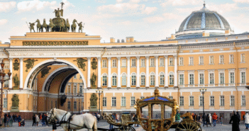 Санкт-Петербург отключают от интернета после атаки дронов