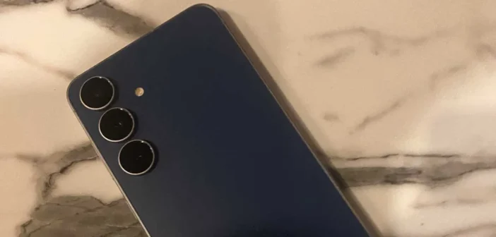 Samsung представила Galaxy S25 FE - клон прошлогоднего флагмана