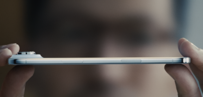 Новый iPhone Air оказался никому не нужен в России