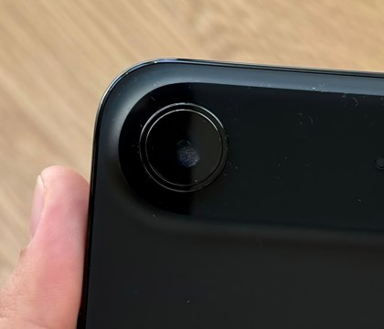 Камера нового iPhone Air потеет изнутри: брак или физика