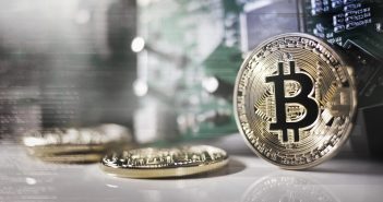 OKX открыла школу для начинающих криптотрейдеров 