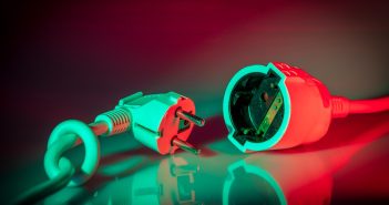 Отключение интернета в России: что делать, когда "белый список" не спасет