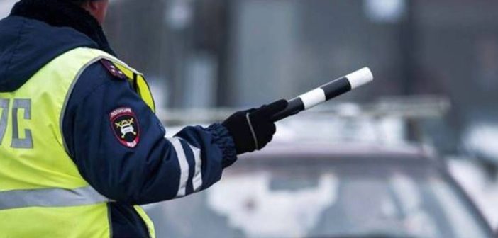 Полтора года без прав за снег на номере: водителей в России ждет новое наказание