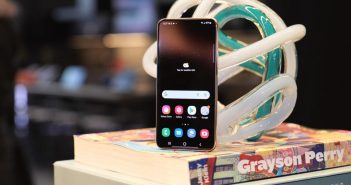 Samsung отзывает One UI 8 для Galaxy S22 по всему миру