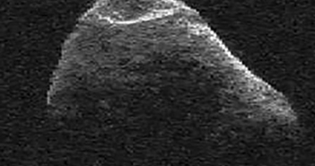 Гигантский астероид Апофис в 2029 году пролетит ниже орбит спутников