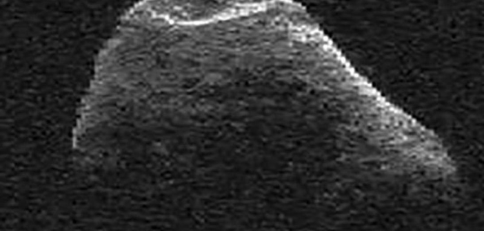 Гигантский астероид Апофис в 2029 году пролетит ниже орбит спутников