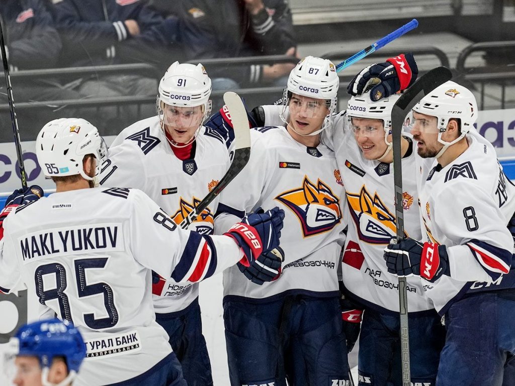 Лидер КХЛ «Металлург» принимает «Ладу»: остановят ли тольяттинскую сенсацию в Магнитогорске