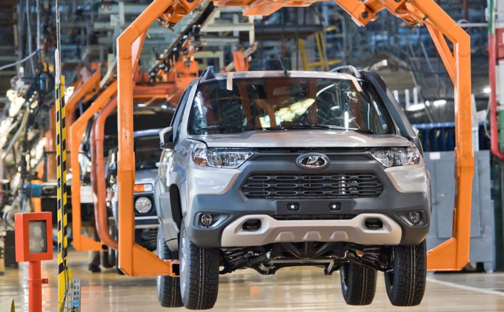 «Где деньги и машины?»: В Госдуме потребовали тотальной проверки «АвтоВАЗа» на фоне обвала продаж и роста цен