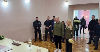 Екатерина Мизулина вышла замуж за Shaman'a в Донецке