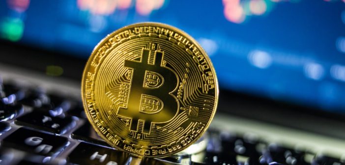 Биткоин штурмует $106 000 на фоне обещаний Трампа о новых стимулах