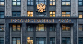 В Госдуме заявили о конце эпохи WhatsApp в России на фоне роста мессенджера Max