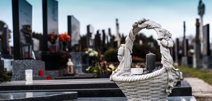 Что входит в стандартный и премиальный пакет ритуальных услуг: подробное сравнение