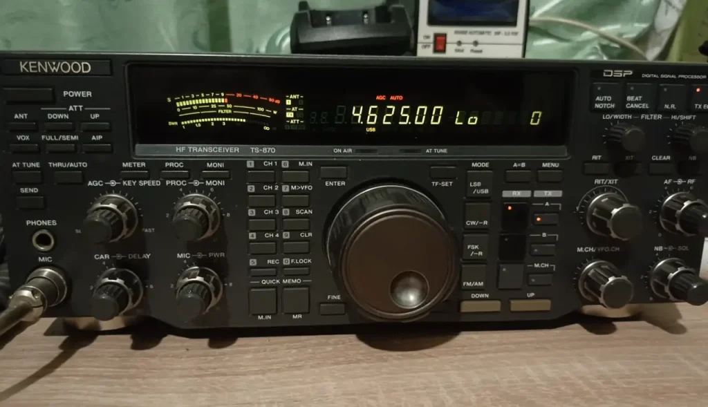 «Пошлый» и «Латвия»: два новых сигнала от «радиостанции Судного дня»