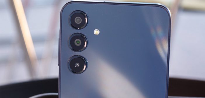 Назван самый доступный смартфон Samsung с новейшей One UI 8