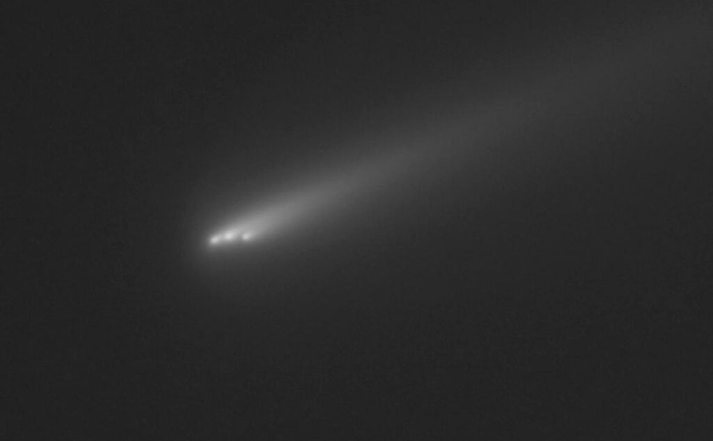 Астрофизик выявил новую аномалию у кометы 3I/ATLAS, она искажает свет