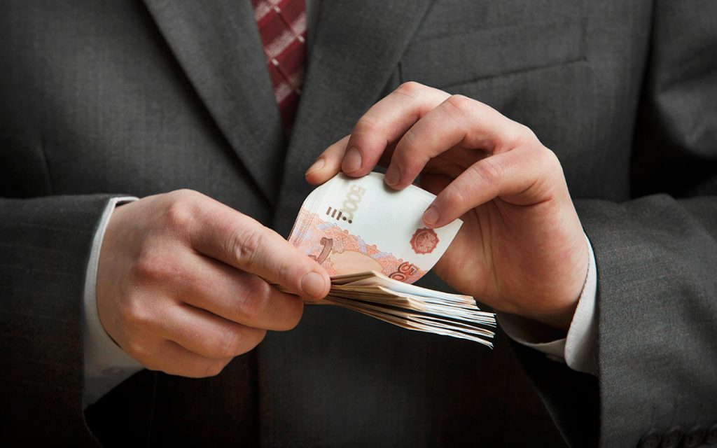 В России решили окончательно отменить декларации чиновников